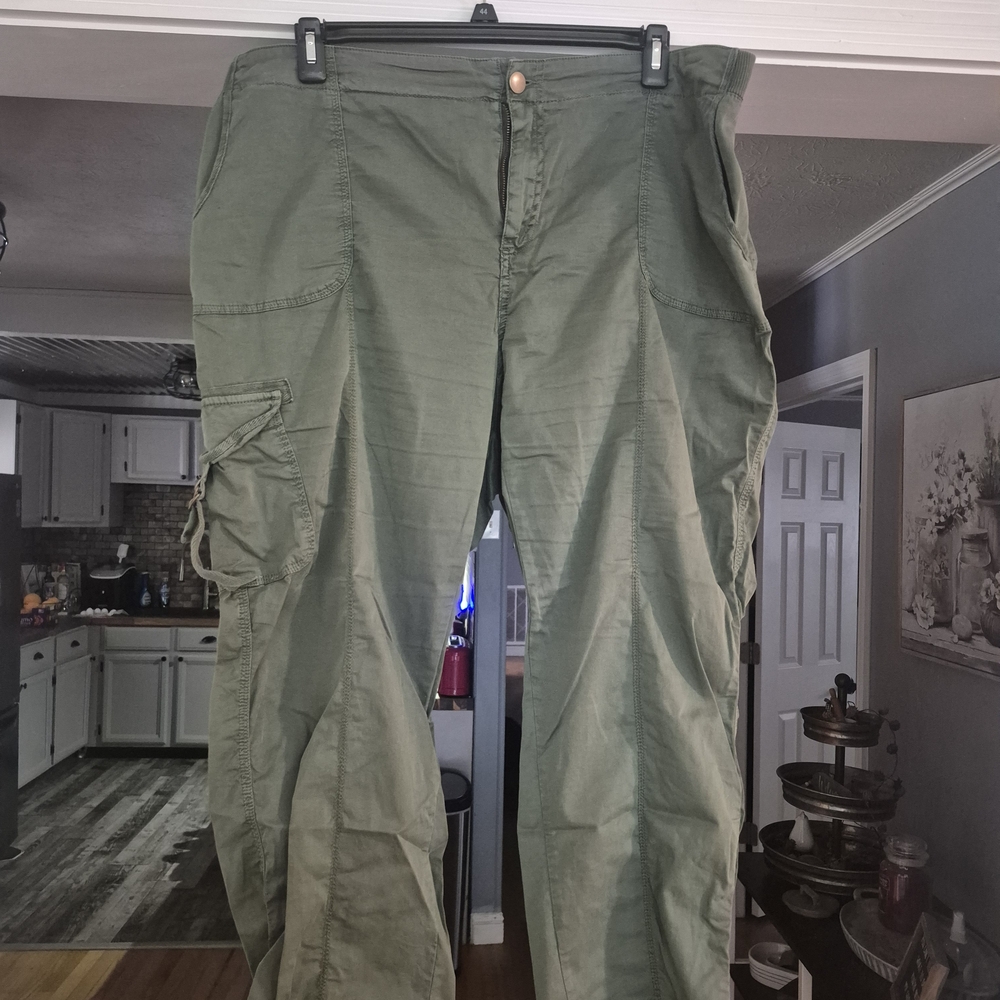 new directions Olive Green Women's Cargo Pants